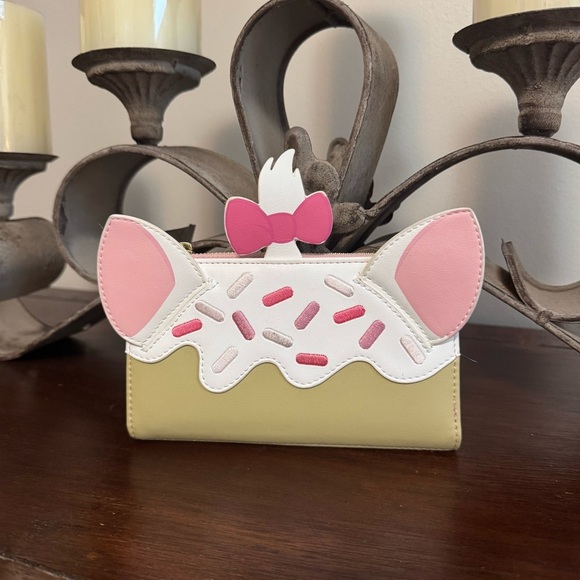Cute Pink and White Sprinkle Wallet Ann Marie Loungefly x Aristocats Wallet 🐱💕 - Picture 2 of 5